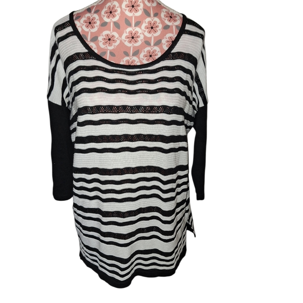French Kiss 3/4 Sleeve Sweater NWT Size XS